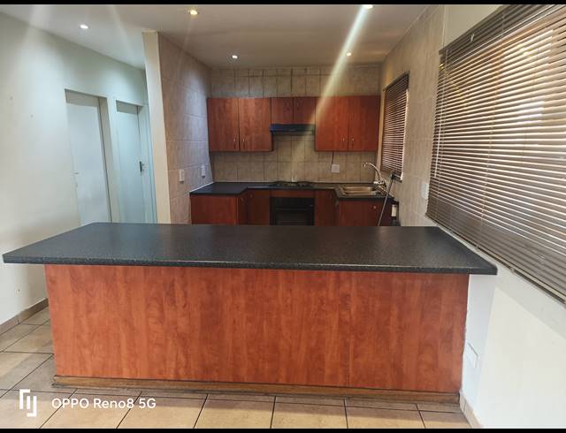 2 bed property to rent in REYNO RIDGE